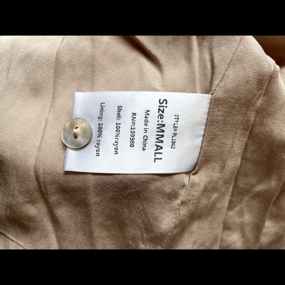 📣 Moving Sale!! New Pink Lily Dotted Taupe Dress - Medium - Picture 5 of 9